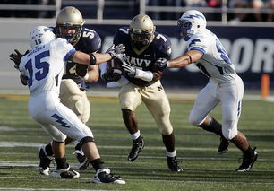 退役运动员回归母校分享职业经验，退役 运动员